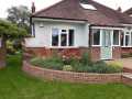 3-Front-garden-deisgn-raised-bed